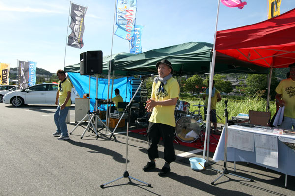 award_ceremony3.jpg